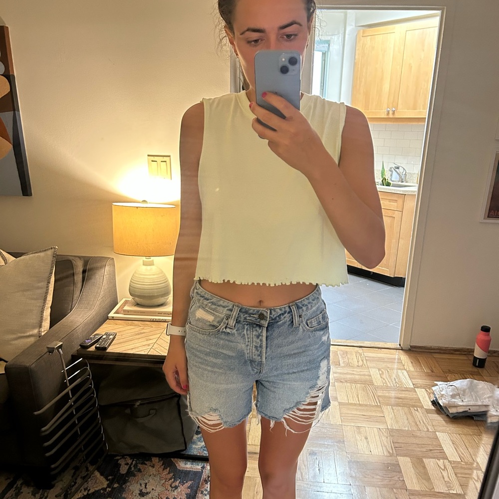 Light green tank
